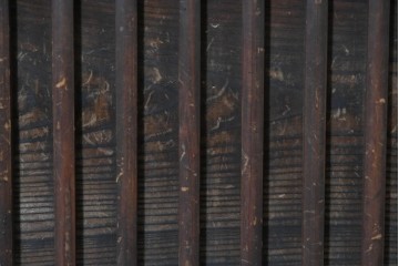 和製アンティーク　明治期　激レアデザイン　黒柿材の自然な模様がアクセントの水屋箪笥　(R-086238)