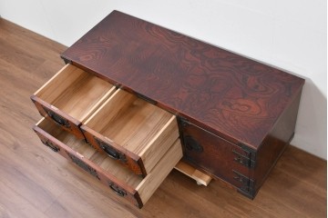 中古　美品　岩谷堂箪笥　重厚な金具と力強い木目が魅力のテレビボード　(R-086239)