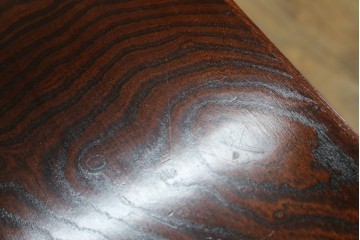 中古　美品　岩谷堂箪笥　重厚な金具と力強い木目が魅力のテレビボード　(R-086239)