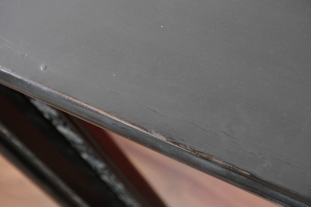 中古　韓国民芸家具　美品　高級品!!　幻想的な螺鈿細工が施されたガラス引き戸のキャビネット　定価推定70～90万円　(R-086241)