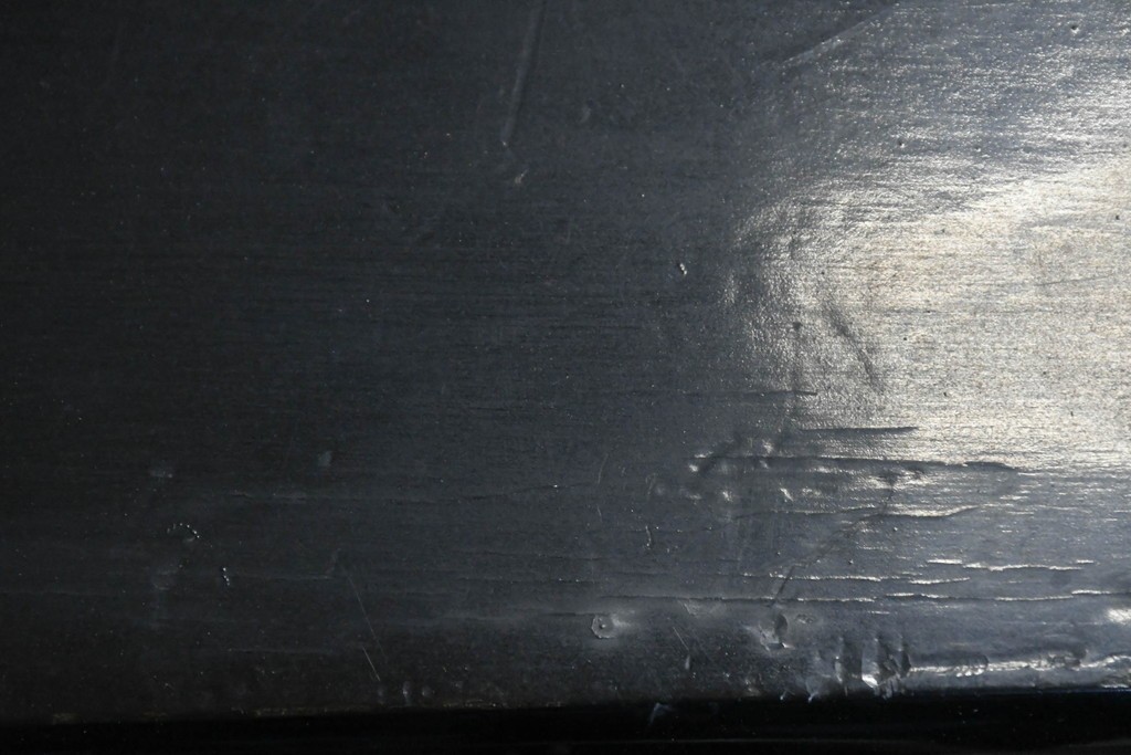 中古　韓国民芸家具　美品　高級品!!　幻想的な螺鈿細工が施されたガラス引き戸のキャビネット　定価推定70～90万円　(R-086241)