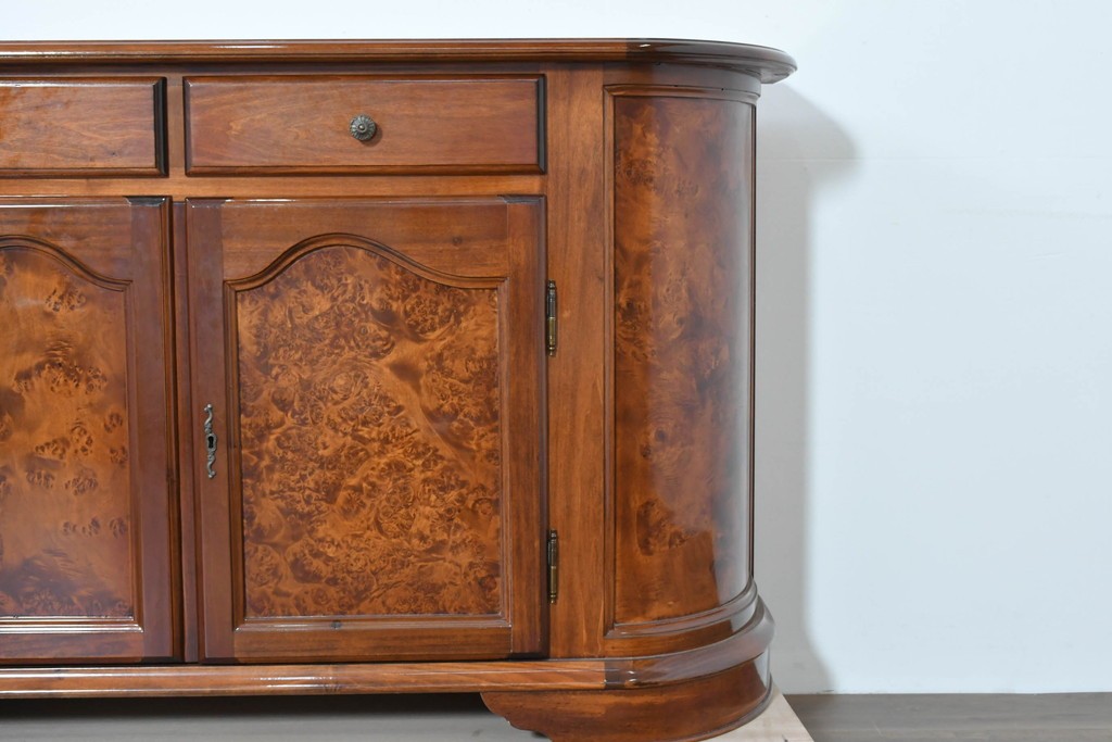 中古　美品　イタリア　マホガニー材　バール杢が美しいキャビネット　(R-086243)