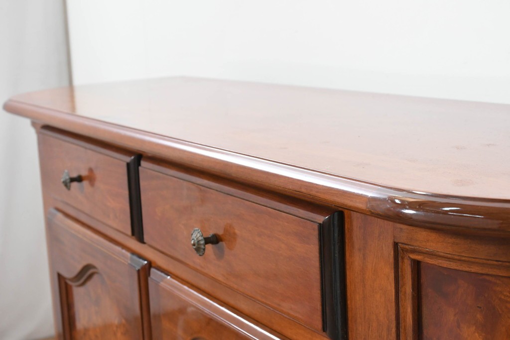 中古　美品　イタリア　マホガニー材　バール杢が美しいキャビネット　(R-086243)