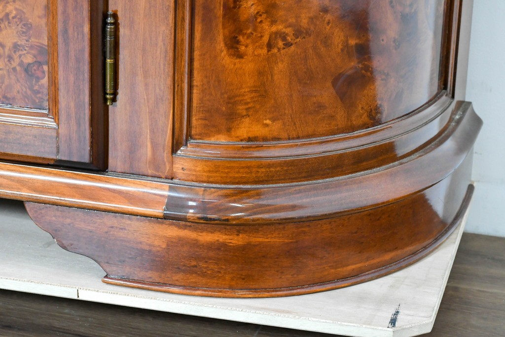 中古　美品　イタリア　マホガニー材　バール杢が美しいキャビネット　(R-086243)