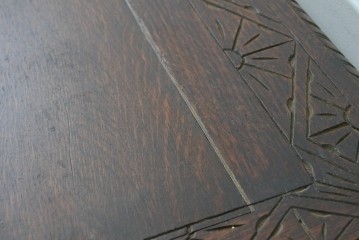 イギリスアンティーク　オーク材　ベンチ・収納・テーブルの多機能デザインが魅力のモンクスベンチ　(R-086245)