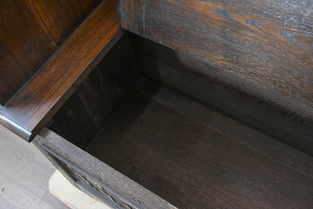 イギリスアンティーク　オーク材　ベンチ・収納・テーブルの多機能デザインが魅力のモンクスベンチ　(R-086245)