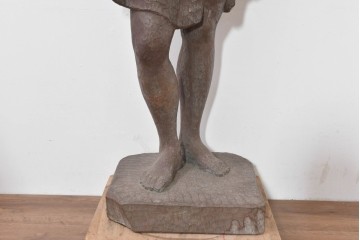 和製ヴィンテージ　昭和63年　彫刻家 中村博直作　柔らかな曲線で表現した木彫りの女性像　(R-086247)