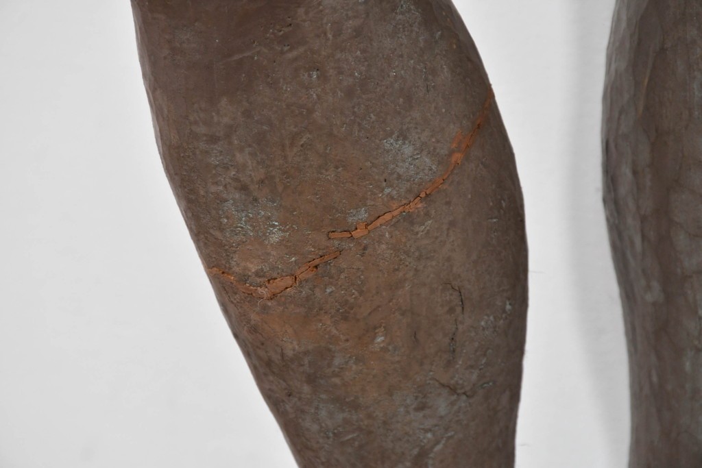 和製ヴィンテージ　昭和63年　彫刻家 中村博直作　柔らかな曲線で表現した木彫りの女性像　(R-086247)