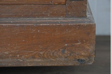 和製アンティーク　栓材　大正ロマン薫る色ガラス入りのキャビネット　(R-086248)