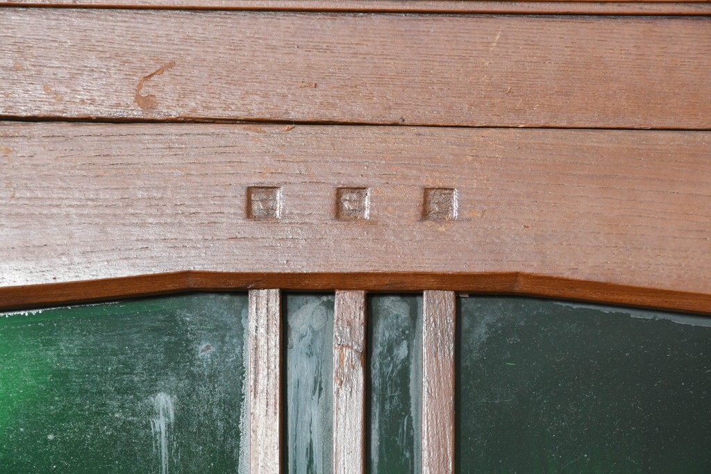 和製アンティーク　栓材　大正ロマン薫る色ガラス入りのキャビネット　(R-086248)