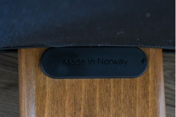 中古　美品　EKORNES(エコーネス)　本革　ストレスレス レノ クラシック(S)　包み込むような座り心地のリクライニングチェアとオットマンのセット　定価約45万円　(R-086249)