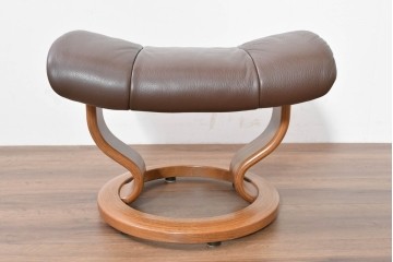 中古　美品　EKORNES(エコーネス)　本革　ストレスレス レノ クラシック(S)　包み込むような座り心地のリクライニングチェアとオットマンのセット　定価約45万円　(R-086249)