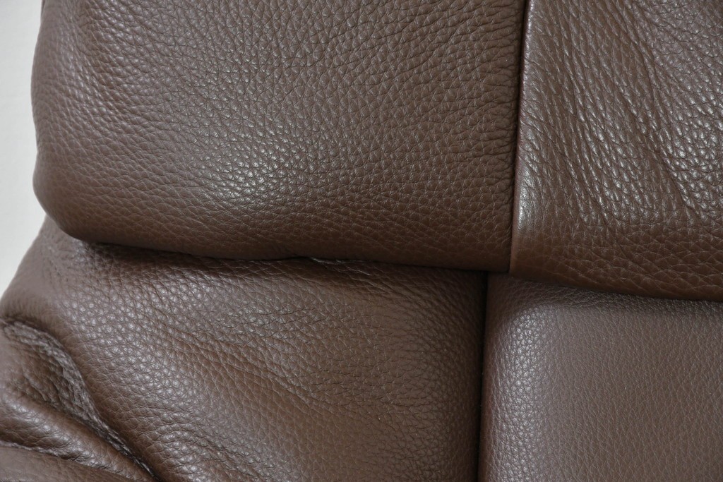 中古　美品　EKORNES(エコーネス)　本革　ストレスレス レノ クラシック(S)　包み込むような座り心地のリクライニングチェアとオットマンのセット　定価約45万円　(R-086249)