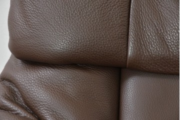 中古　美品　EKORNES(エコーネス)　本革　ストレスレス レノ クラシック(S)　包み込むような座り心地のリクライニングチェアとオットマンのセット　定価約45万円　(R-086249)