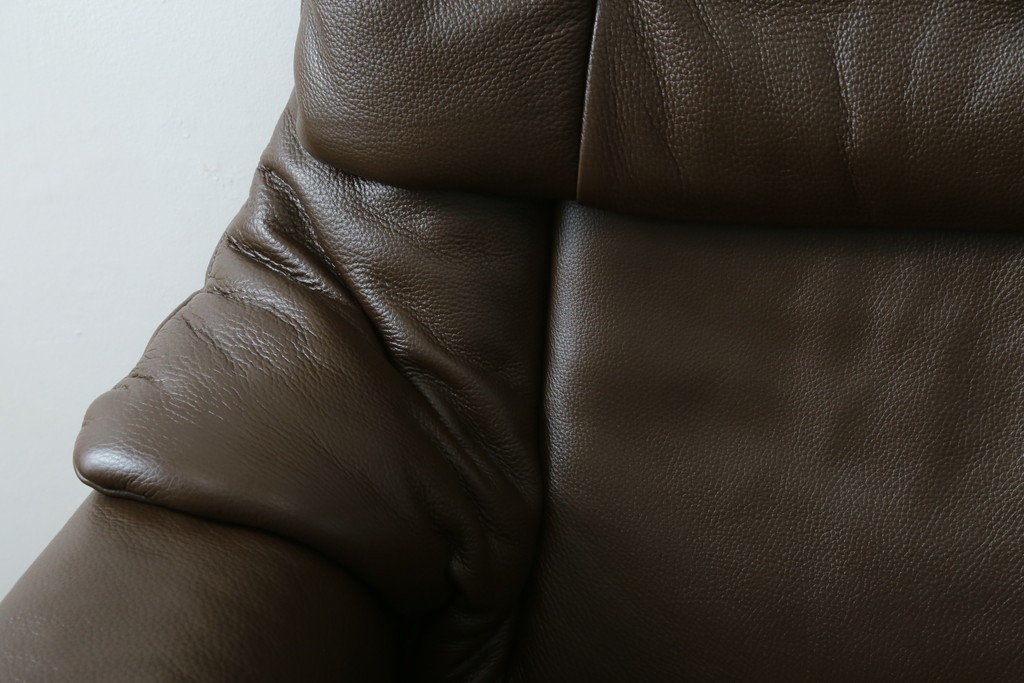 中古　美品　EKORNES(エコーネス)　本革　ストレスレス レノ クラシック(S)　包み込むような座り心地のリクライニングチェアとオットマンのセット　定価約45万円　(R-086249)