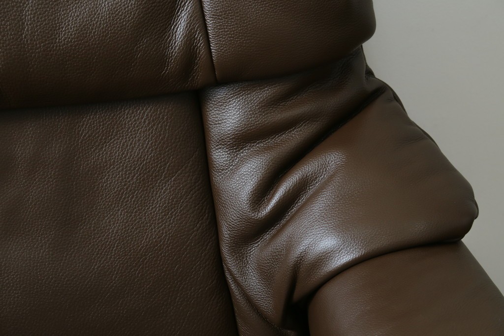 中古　美品　EKORNES(エコーネス)　本革　ストレスレス レノ クラシック(S)　包み込むような座り心地のリクライニングチェアとオットマンのセット　定価約45万円　(R-086249)
