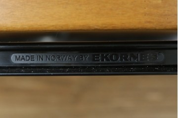 中古　美品　EKORNES(エコーネス)　本革　ストレスレス レノ クラシック(S)　包み込むような座り心地のリクライニングチェアとオットマンのセット　定価約45万円　(R-086249)