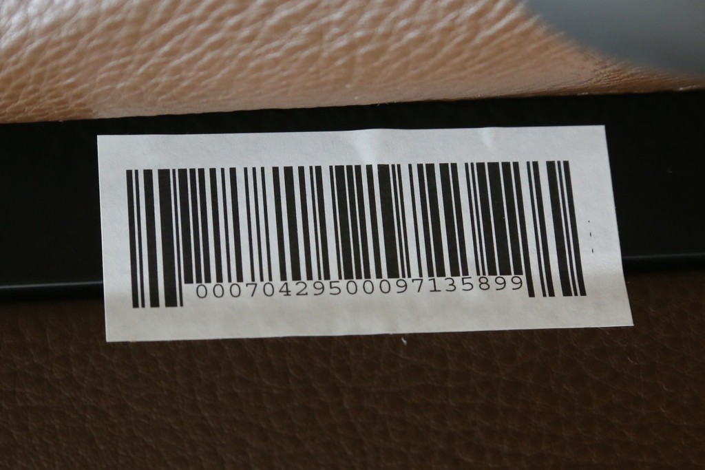 中古　美品　EKORNES(エコーネス)　本革　ストレスレス レノ クラシック(S)　包み込むような座り心地のリクライニングチェアとオットマンのセット　定価約45万円　(R-086249)