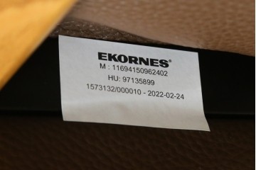 中古　美品　EKORNES(エコーネス)　本革　ストレスレス レノ クラシック(S)　包み込むような座り心地のリクライニングチェアとオットマンのセット　定価約45万円　(R-086249)