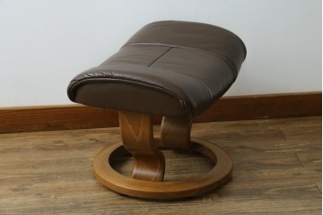 中古　美品　EKORNES(エコーネス)　本革　ストレスレス レノ クラシック(S)　包み込むような座り心地のリクライニングチェアとオットマンのセット　定価約45万円　(R-086249)
