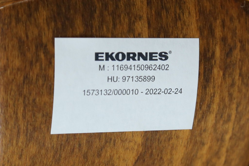 中古　美品　EKORNES(エコーネス)　本革　ストレスレス レノ クラシック(S)　包み込むような座り心地のリクライニングチェアとオットマンのセット　定価約45万円　(R-086249)