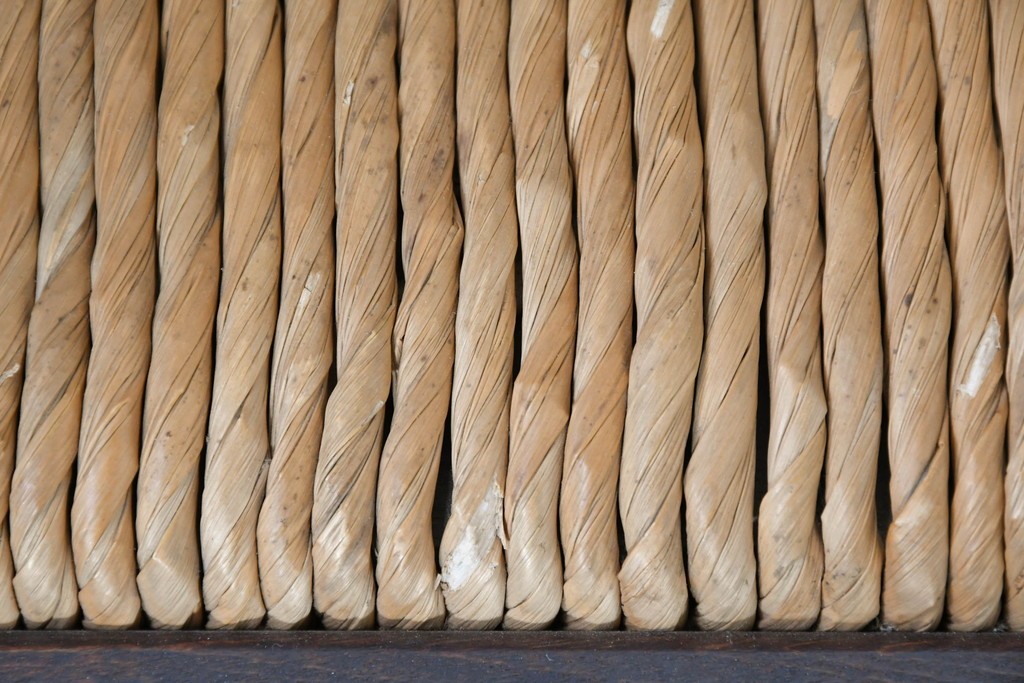 中古　希少モデル　松本民芸家具　ハイバックデザインのHB型ラッシアームチェア2脚セット　定価(2脚合計)約44万6千円　(R-086252)