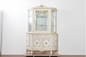 イタリアヴィンテージ　高級家具　ノバパルク(NOVAPLAK)　ロココ調の優美な装飾が魅力の照明付きミラーバックキャビネット　定価約180万円　(R-086253)