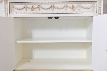 イタリアヴィンテージ　高級家具　ノバパルク(NOVAPLAK)　ロココ調の優美な装飾が魅力の照明付きミラーバックキャビネット　定価約180万円　(R-086253)