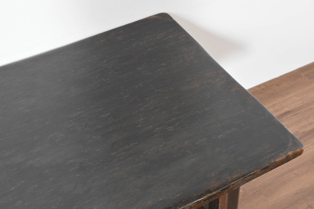 中古　飛騨産業　キツツキ　PROVINCIAL(プロヴィンシャル)　堅牢で存在感のあるタバーンテーブル　(R-086257)