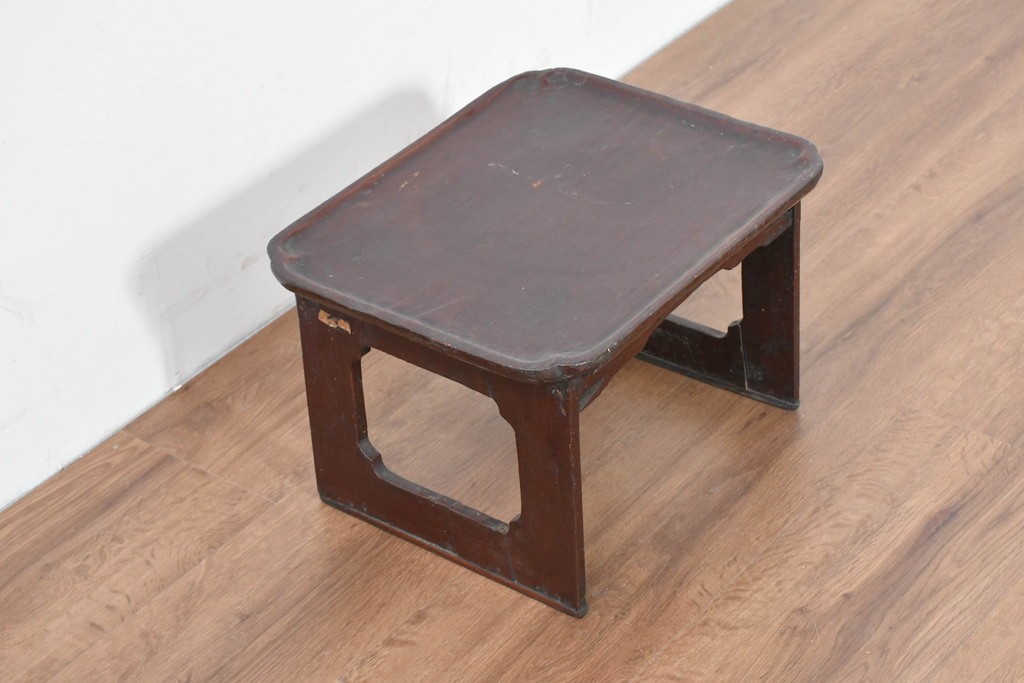 アジアンアンティーク　李朝小盤　入隅の意匠が味わい深い海州盤　(R-086258)