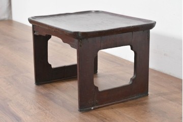 アジアンアンティーク　李朝小盤　入隅の意匠が味わい深い海州盤　(R-086258)