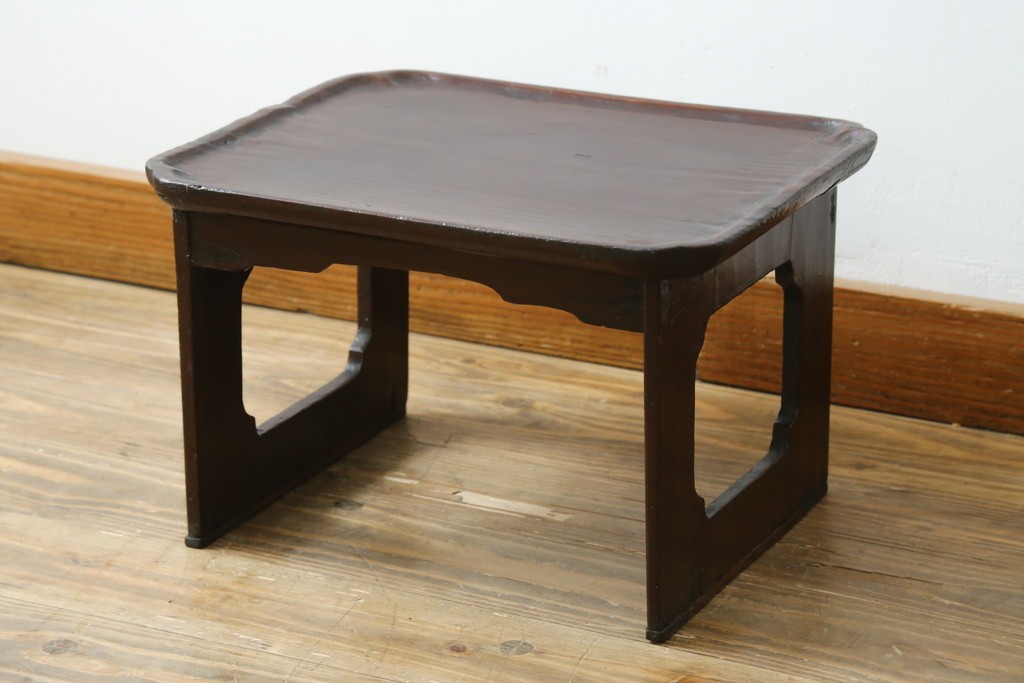 アジアンアンティーク　李朝小盤　入隅の意匠が味わい深い海州盤　(R-086258)