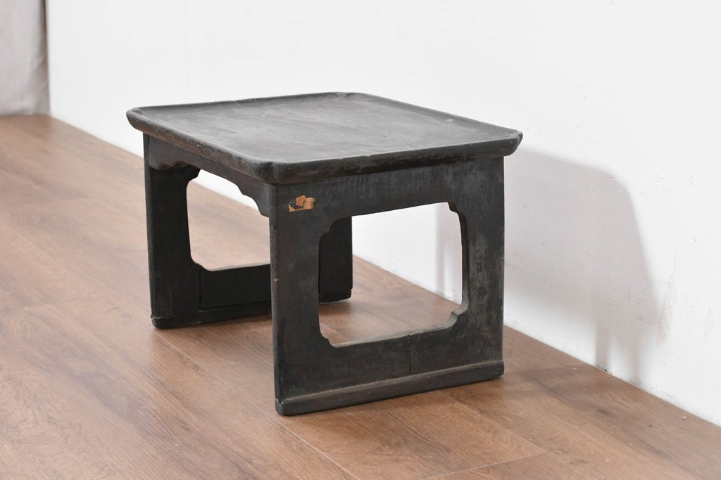 アジアンアンティーク　李朝小盤　入隅の意匠が味わい深い海州盤　(R-086259)