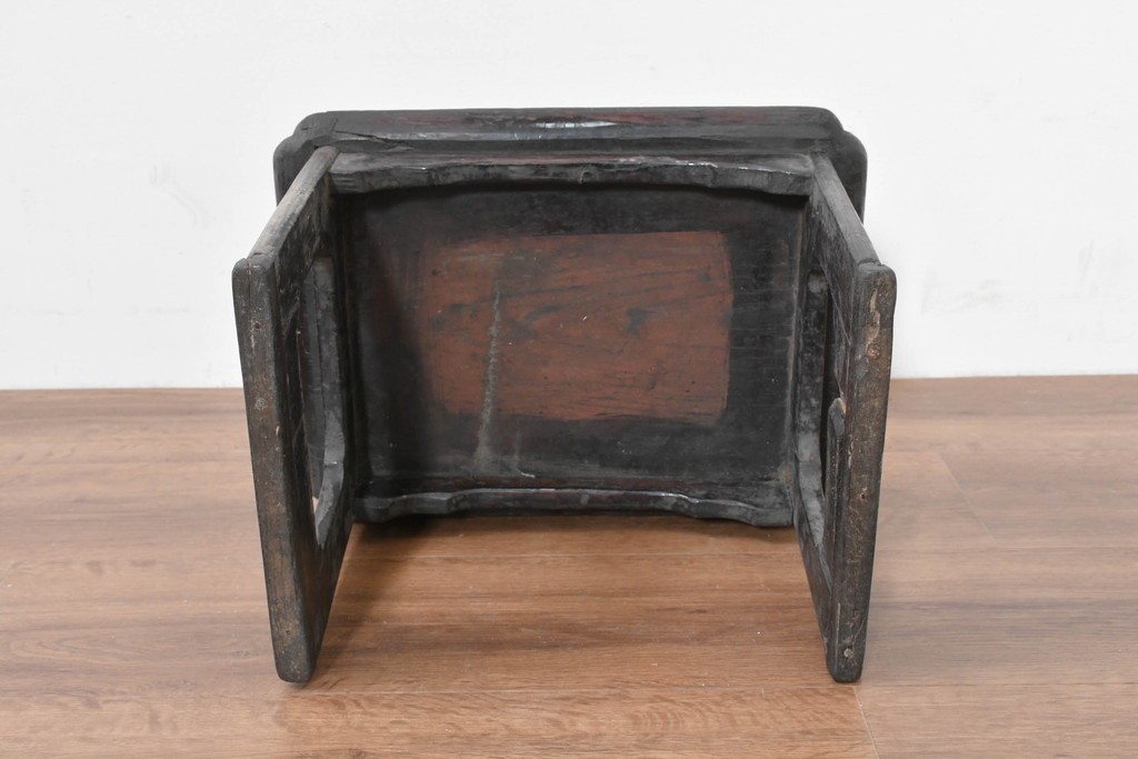 アジアンアンティーク　李朝小盤　入隅の意匠が味わい深い海州盤　(R-086259)