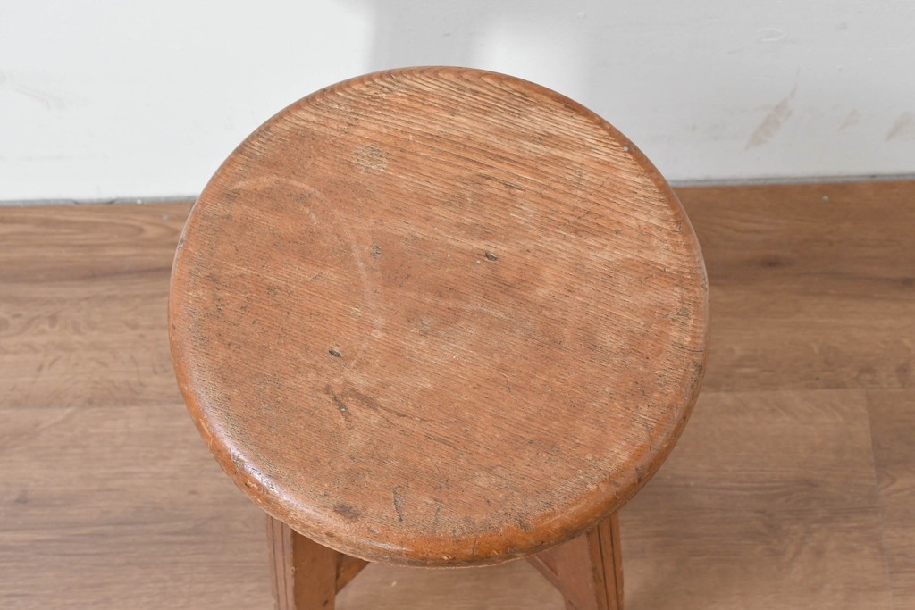 和製アンティーク　昭和初期　栓材　丸座面の素朴なスツール　(R-086260)