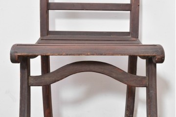 韓国アンティーク　時代物　李朝民芸家具　曲線デザインの素朴なアームレスチェア　(R-086261)