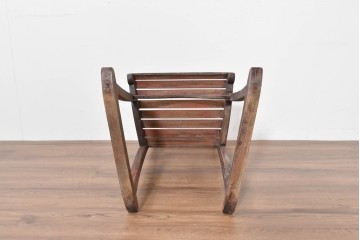 韓国アンティーク　時代物　李朝民芸家具　曲線デザインの素朴なアームレスチェア　(R-086261)