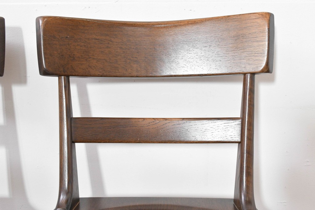 中古　美品　柏木工(KASHIWA)　WILDERNESS(ウィルダネス)　レトロカントリーな素朴さが魅力のダイニングチェア2脚セット　(R-086281)