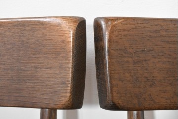 中古　美品　柏木工(KASHIWA)　WILDERNESS(ウィルダネス)　レトロカントリーな素朴さが魅力のダイニングチェア2脚セット　(R-086281)