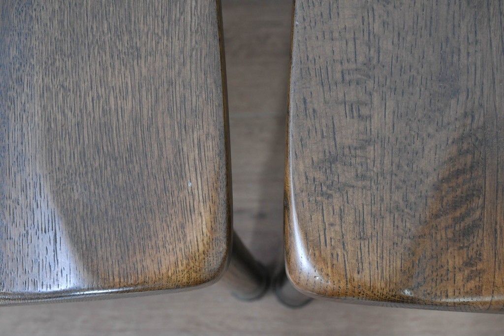 中古　美品　柏木工(KASHIWA)　WILDERNESS(ウィルダネス)　レトロカントリーな素朴さが魅力のダイニングチェア2脚セット　(R-086281)