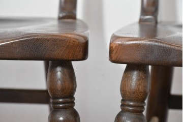 中古　美品　柏木工(KASHIWA)　WILDERNESS(ウィルダネス)　レトロカントリーな素朴さが魅力のダイニングチェア2脚セット　(R-086281)