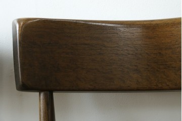 中古　美品　柏木工(KASHIWA)　WILDERNESS(ウィルダネス)　レトロカントリーな素朴さが魅力のダイニングチェア2脚セット　(R-086281)