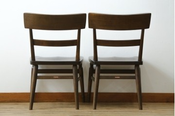 中古　美品　柏木工(KASHIWA)　WILDERNESS(ウィルダネス)　レトロカントリーな素朴さが魅力のダイニングチェア2脚セット　(R-086281)
