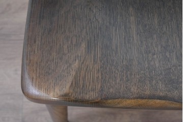 中古　美品　柏木工(KASHIWA)　WILDERNESS(ウィルダネス)　レトロカントリーな素朴さが魅力のアームチェア　(R-086283)