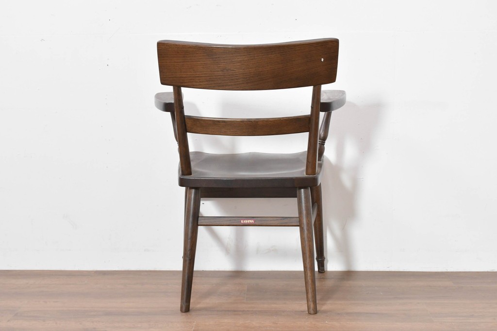 中古　美品　柏木工(KASHIWA)　WILDERNESS(ウィルダネス)　レトロカントリーな素朴さが魅力のアームチェア　(R-086283)