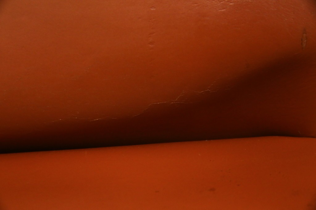 中古　Cassina(カッシーナ)　412 CAB(キャブ)　MARIO BELLINI(マリオ・ベリーニ)　端正なフォルムが魅力のアームレスチェア　現行定価約30万円相当　(R-086286)