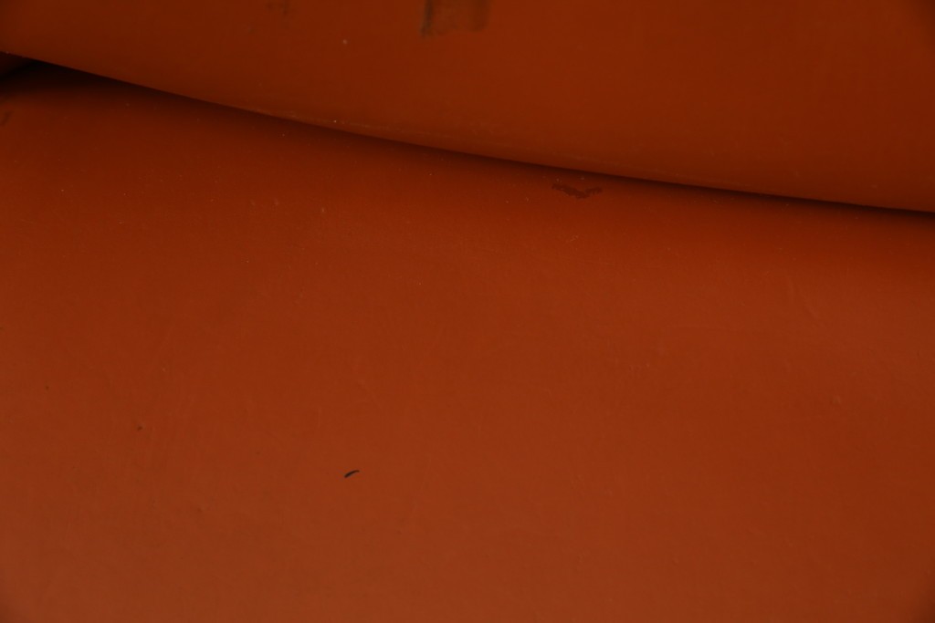 中古　Cassina(カッシーナ)　412 CAB(キャブ)　MARIO BELLINI(マリオ・ベリーニ)　端正なフォルムが魅力のアームレスチェア　現行定価約30万円相当　(R-086286)