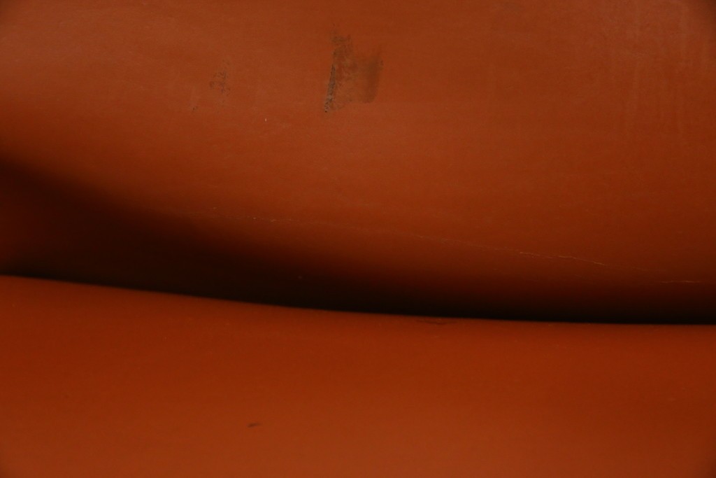 中古　Cassina(カッシーナ)　412 CAB(キャブ)　MARIO BELLINI(マリオ・ベリーニ)　端正なフォルムが魅力のアームレスチェア　現行定価約30万円相当　(R-086286)