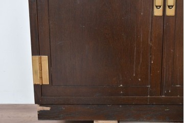 中古　美品　カリモク家具(karimoku)　domani(ドマーニ)　Morganton(モーガントン)　ヒッコリーブラウンにゴールドの金具が映えるキャビネット　(R-086288)