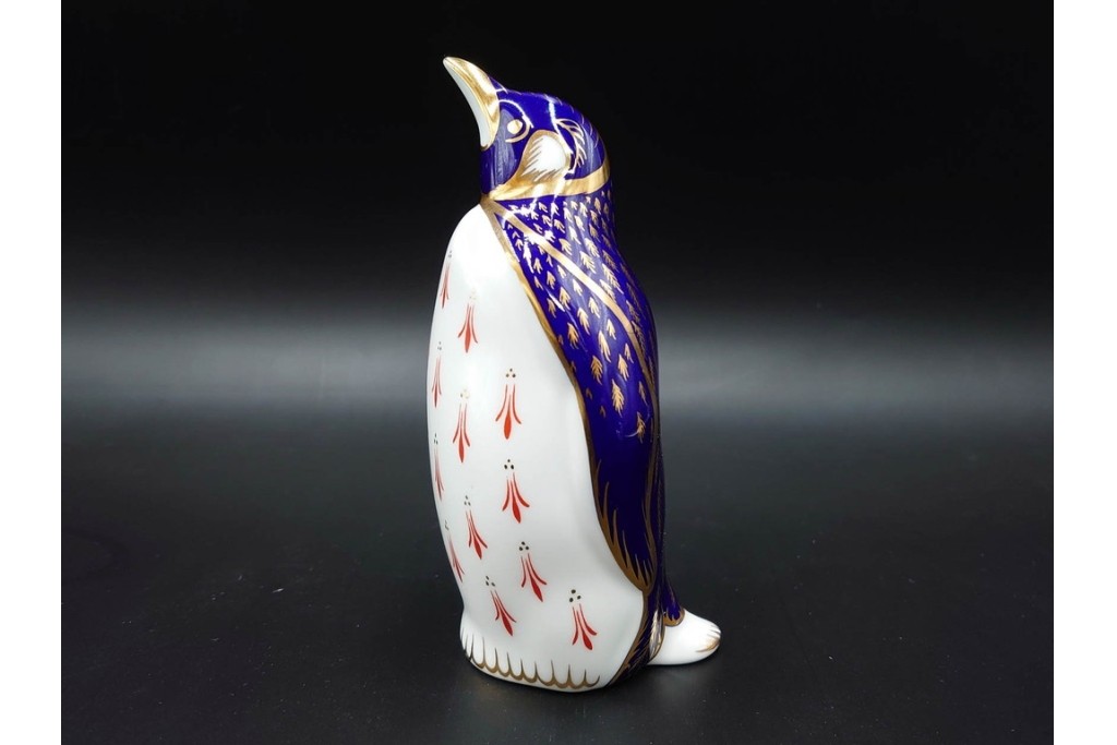 イギリス　ROYAL CROWN DERBY(ロイヤルクラウンダービー)　絶妙な色の濃淡が美しいペンギンと羊のペーパーウェイト2点セット　 (R-086289)